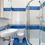 Divina Centro Casa de hóspedes 4*